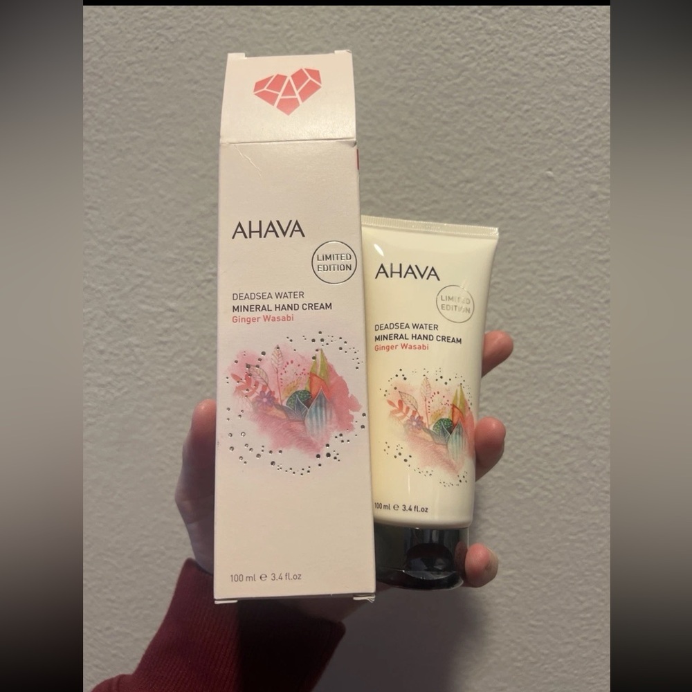 AHAVA DeadSea Water Mineral Hand Cream GINGER WASABI 3.4oz LIMITED EDITION